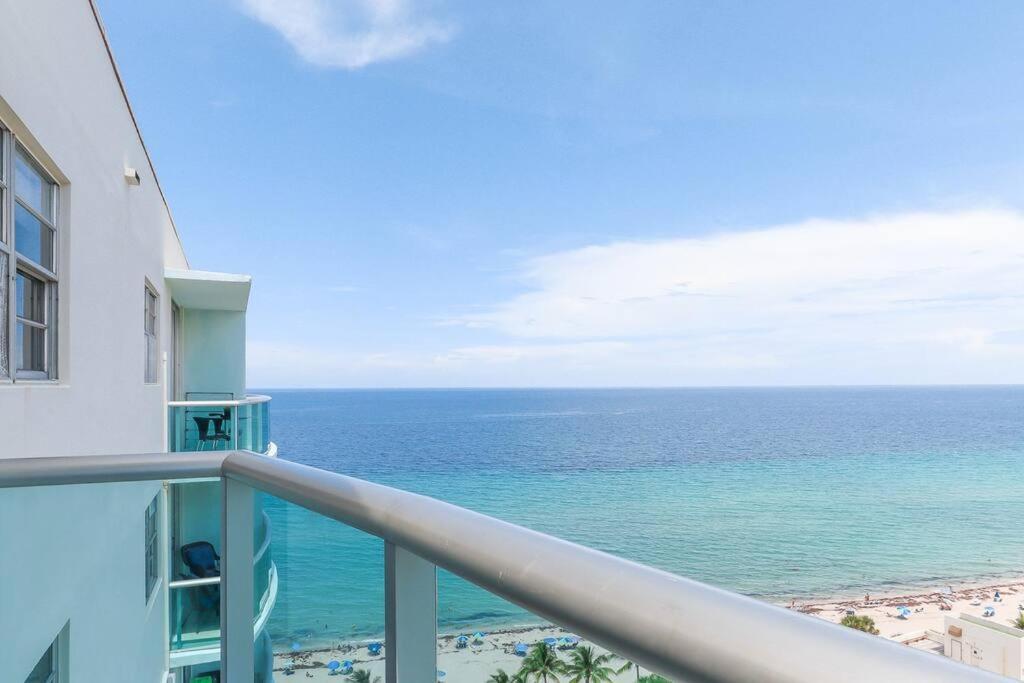 Promo Komffy Penthouse W King Bed And Ocean View At Tides 16th Floor *
