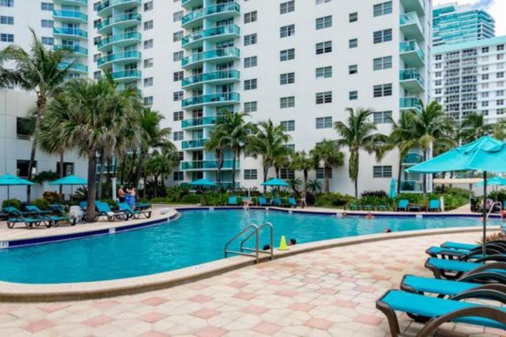 Promo Komffy Penthouse W King Bed And Ocean View At Tides 16th Floor