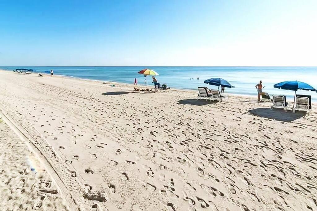 Promo Komffy Penthouse W King Bed And Ocean View At Tides 16th Floor Apartment *
