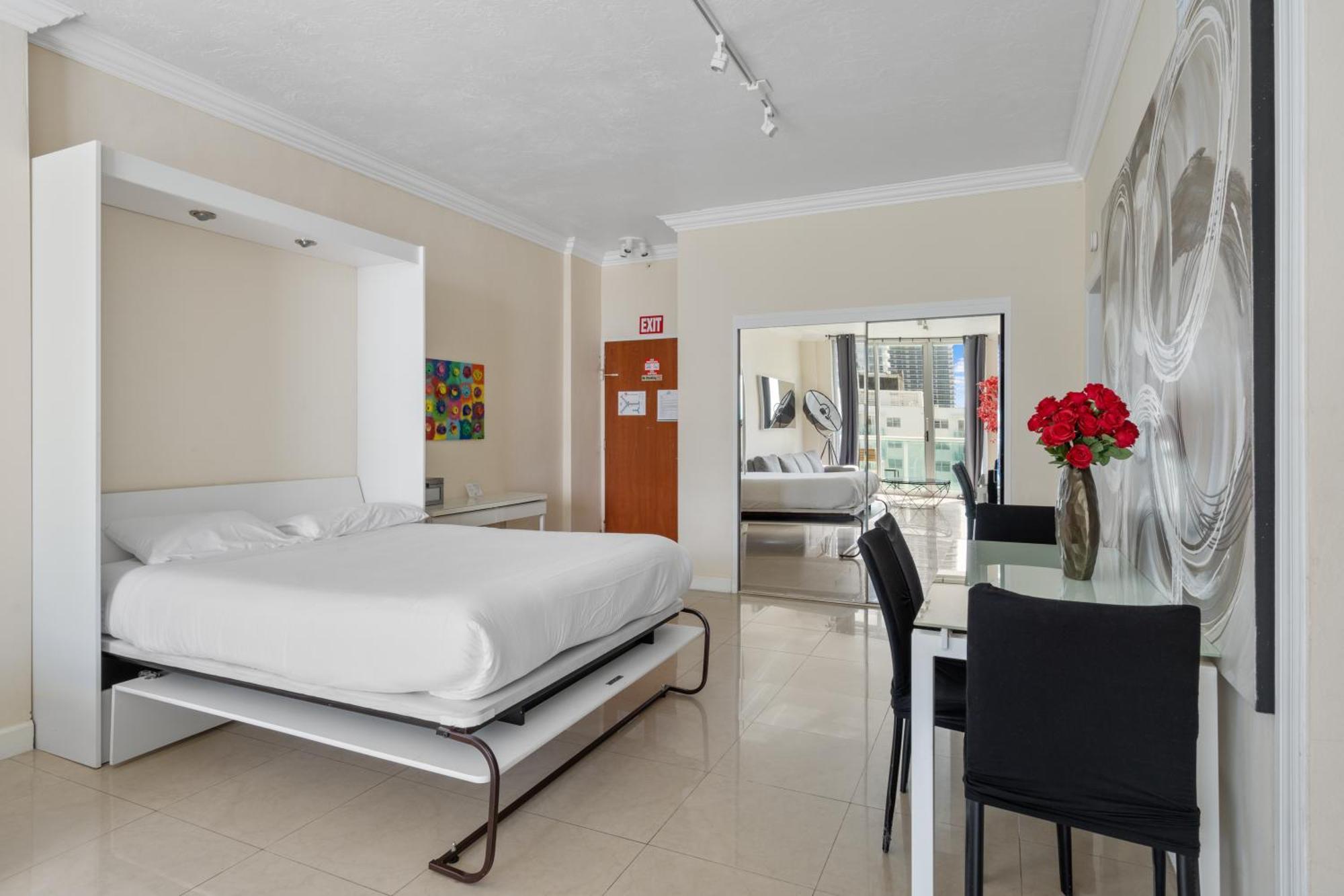 Apartment Promo Komffy Penthouse W King Bed And Ocean View At Tides 16th Floor
