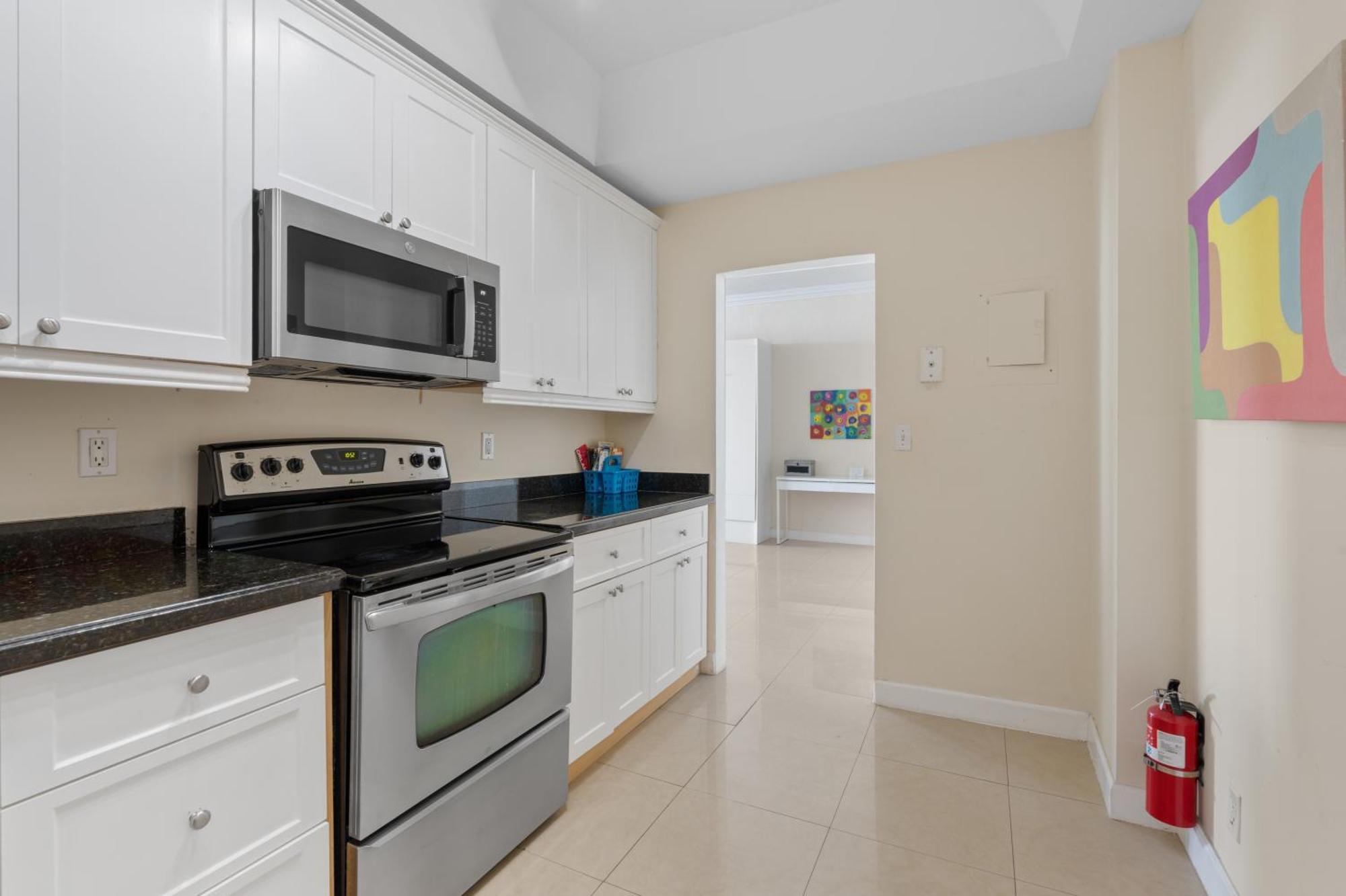 Promo Komffy Penthouse W King Bed And Ocean View At Tides 16th Floor * Hollywood