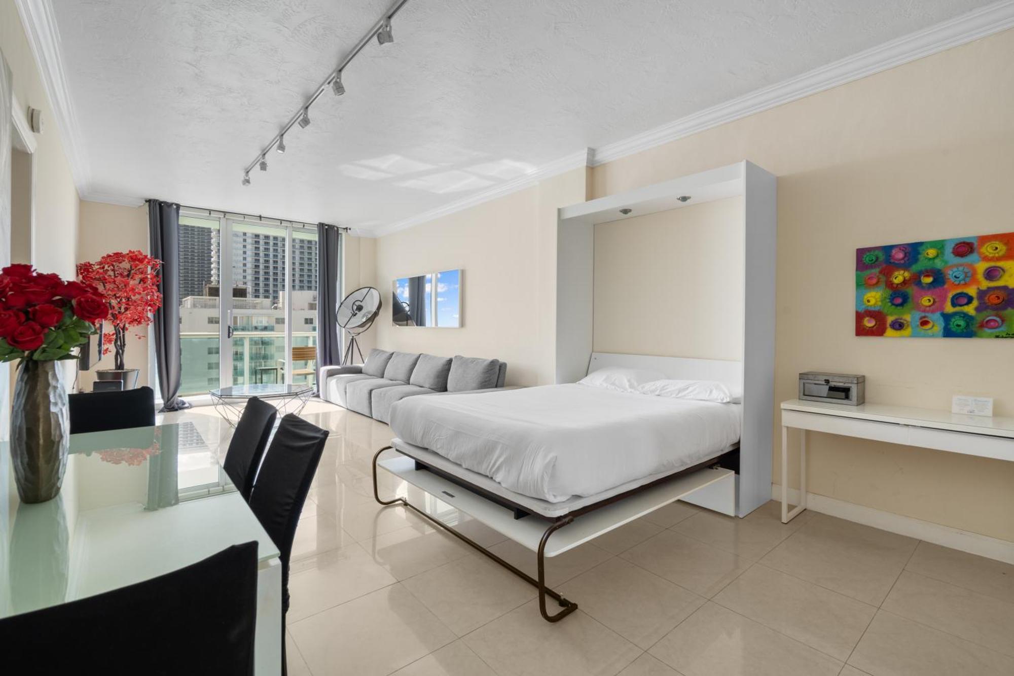 Promo Komffy Penthouse W King Bed And Ocean View At Tides 16th Floor Apartment *