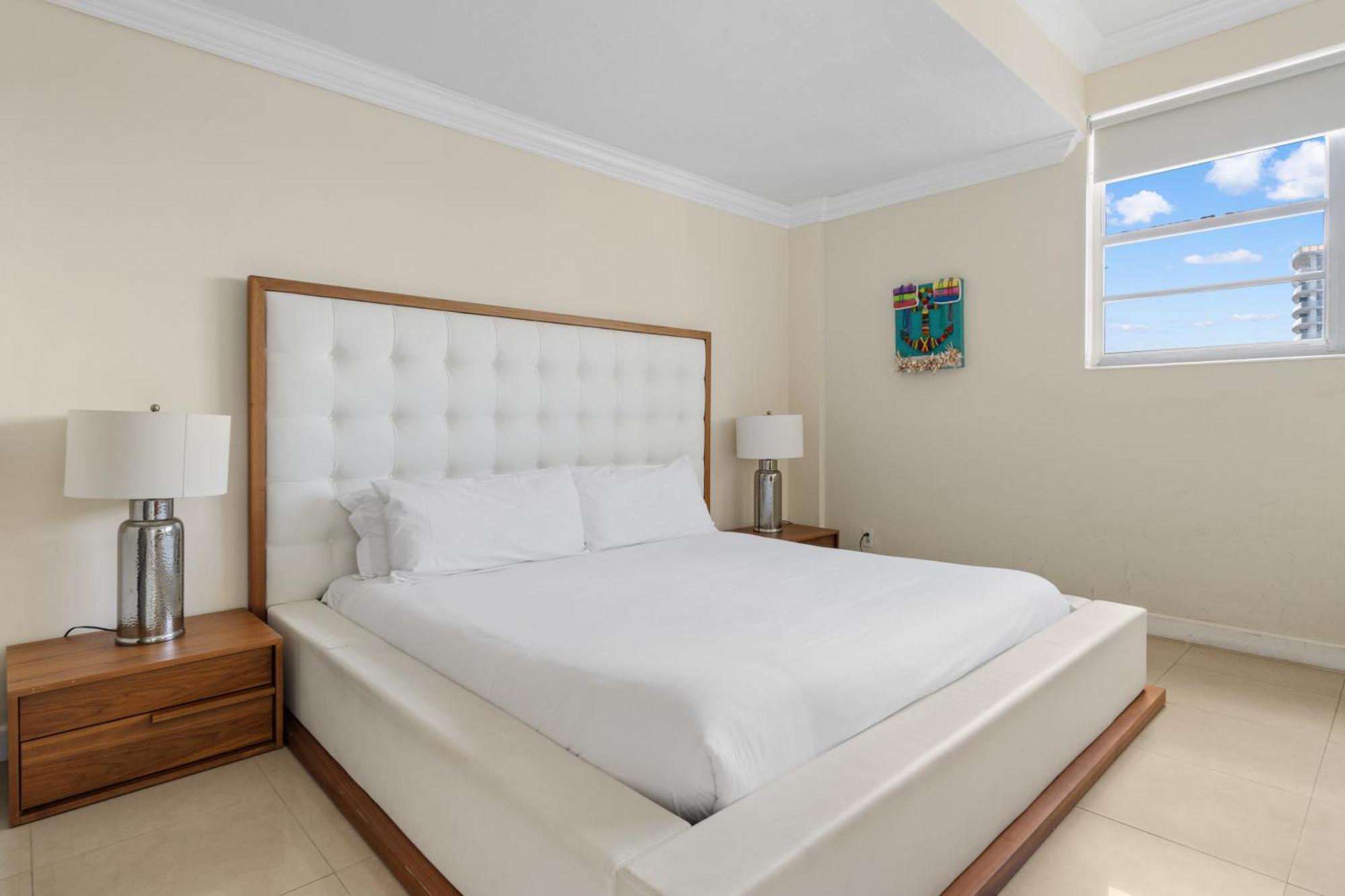 Promo Komffy Penthouse W King Bed And Ocean View At Tides 16th Floor * Hollywood